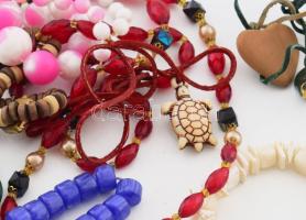 Zacskónyi bizsu, karkötők, nyakláncok, stb