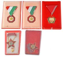 Szocialista kitüntetéstétel, 6db, benne 2db "Kiváló Munkáért" eredeti tokban, 2db "Szocialista kultúráért" eredeti tokban és 2db "Kiváló Dolgozó", az egyik eredeti tokban és miniatűrrel T:AU,XF