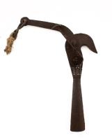 Antik kovácsolt vas ágvágó, h: 16 cm
