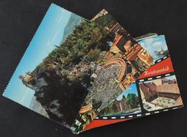 69 db MODERN külföldi város képeslap, mindegyik portóbélyeggel / 69 modern foreign town postcards