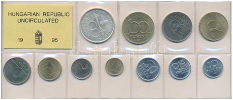 1995. 10f-200Ft (11xklf) érmés forgalmi sor fóliatokban, benne 1995. 200Ft Ag "Deák" T:UNC Adamo FO28