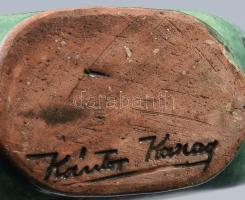 3 darab alföldi butella, közte Ceglédi mázas kerámia feliratos butella, Kántor Karcag butella, kis m...