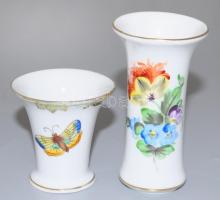 Herendi 2 darab kisváza, jelzett, klf jelzéssel, egyik Viktória mintás, kis kopással, m: 5-8 cm