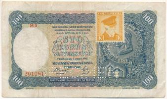 Szlovákia 1940. 100K "SPECIMEN" (minta) perforációval, csehszlovák bélyeggel, "M3 301051" T:F Slovakia 1940. 100 Korun with "SPECIMEN" perforation with Czechoslovak stamp, "M3 301051" C:F Krause P#10s