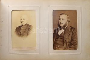 cca 1860-1875 Régi családi fotóalbum, összesen 24 db keményhátú fotóval (vizitkártyák), különféle ma...