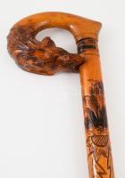 Farkasfejes sétabot. Faragott fa, lakkozott 95 cm