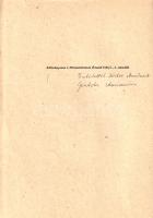 Gosztola Annamária: Szerelmey Miklós litográfus (1803-1875). [Dedikált.] (Budapest, 1987). (Akadémiai Kiadó és Nyomda.) 11-32 p. Egyetlen önálló kiadás. Dedikált: "Tisztelettel Zádor Annának: Gosztola Annamária". Rövid monográfia Szerelmey Miklós litográfusról, nyomdászról és feltalálóról. A külföldön tanult Szerelmey 1844-ben költözött Pestre, szatirikus portréival és rajzaival a magyar karikatúra-művészet alapító atyjai közé tartozott. Saját nyomdájában készült a forradalom élclapja, az első magyar képes élclap, a néhány hónapot megért Charivari. 1849-ben az ostromlott Komáromban, Klapka György javaslatára önálló váltópénzt tervezett, a komáromi sajtóban készült bankók néhány hónapig valódi fizetőeszközként működtek. A szabadságharc után külföldön élt, számos találmányát ekkor szabadalmaztatta, Londonban alapított vállalkozása a mai napig él. Oldalszámozáson belül Szerelmey-grafikákkal gazdagon illusztrálva. Az első borítófedélen hagyatéki bélyegzés, "Zádor Anna hagyatékából" felirattal. (Különlenyomat a Művészettörténeti Értesítő 1985/1-2. számából.) Prov.: Zádor Anna. [Zádor Anna (1904-1995) művészettörténész, műemlékvédő, egyetemi tanár, szerkesztő, fő kutatási területe a klasszicizmus és romantika művészettörténete és történeti építészete.) Fűzve, feliratozott kiadói borítóban.