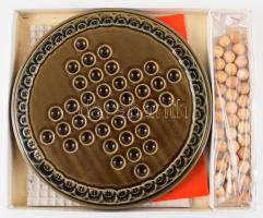 Rosenthal Szoliterjáték. cca 1975, designer: Bjorn Wiinblad. Porcelán, leírással, kiegészítőkkel, hi...