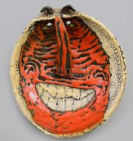 Iparművész kerámia busó maszk falidísz, jelzés nélkül, kis kopással, 25x23 cm