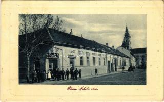 Óbecse, Stari Becej; Iskola utca, templom, Radoszavlyevits Vl. üzlete, nyomdája és saját kiadása W. L. Bp. 4286. / street view, publisher's shop, church (EB)
