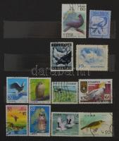 Vegyes külföldi tétel jó motívumokkal, 4 db közepes berakóban