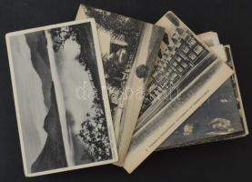 78 db MODERN és RÉGI külföldi város képeslap vegyes minőségben / 78 modern and pre-1945 foreign town postcards in mixed quality
