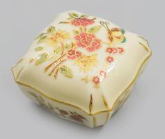 Zsolnay pillangó mintás bonbonier, jelzett, hibátlan, 7,5x7,5 cm