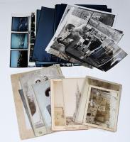 Vegyes fotó tétel: keményhátú fotók (portrék, épületek, helyszínek), ápolónők csoportképe, különféle modern fotók (budapesti képek, futball témájú felvételek, stb.), összesen kb. 30 db, változó méretben és állapotban