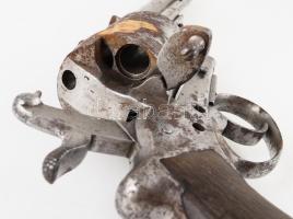 Gasser M1870 osztrák-magyar lovassági revolver, cca. XIX. század vége, jelzett, a fegyver több részé...