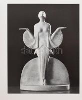 Szabadi Judit: A magyar szecesszió művészete. Festészet, grafika, szobrászat. Bp., 1979, Corvina. Fe...