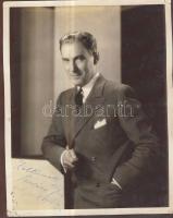 1931 Paul Lukas és John Barrymore hollywoodi színészek eredeti, aláírt fotói. Bartha Gyula és Sulkowszky Zoltán világ körüli motorosoknak dedikálva. / Original photo and autograph of John Barrymore and Paul Lukas Hollywood movie stars for the world-traveller Hungarian bikers Bartha and Sulkowszky photos: 26x30 cm