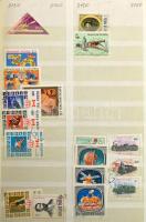 Modern magyar tétel, egy része többpéldányos rendező, 32 lapos, A/4-es berakóban (ragasztott gerinc)