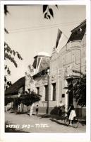 Titel, Srpski Sud / szerb bíróság, hölgy kerékpáron / Serbian court, lady on bicycle. photo (Rb)