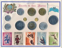 San Marino 1976-1982. 1L-500L (9xklf) + 2db modern, jelzetlen, aranyozott mini érem, mindegyik kartonlapra ragasztva, bélyegekkel, szuvenír szettben T:AU,XF San Marino 1976-1982. 1 Lira - 500 Lire (9xdiff) + 2pcs modern mini gilt medallion, each glued to a cardboard sheet, with stamps, in a souvenir set C:AU,XF