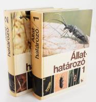 Móczár László (szerk.): Állathatározó. I-II. köt. Bp., 1984, Tankönyvkiadó. Harmadik, átdolgozott kiadás. Fekete-fehér és színes képekkel illusztrálva. Kiadói kartonált papírkötés.