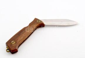 Iparművész fanyelű bicska, jelzés nélkül, nyitva h: 21 cm