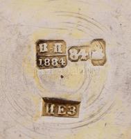 1884 Orosz ezüst (Ag) pohár, vésett épület- és virágmintával, jelzett, m: 5,5 cm, nettó 35g