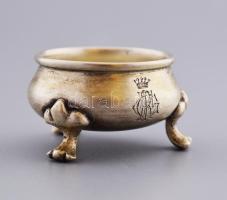 Ezüst (Ag) fűszerkínáló edény, jelzett, TB mesterjeggyel, d: 4,5 cm, nettó 19g