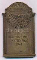 Svédország 1941. "Svéd Úszószövetség / III Fedett pályás sorozat I Vízilabda" egyoldalas bronz díjérem, hátoldalán "C.C.SPORRONG&amp;CO STOCKHOLM" gyártói jelzéssel (~40x57mm) T:AU Sweden 1941. "Svenska Simförbundet / III Inomhusserien I Vattenpolo " one-sided bronze award medal, with "C.C.SPORRONG&amp;CO STOCKHOLM" maker's mark on the reverse (~40x57mm) C:AU