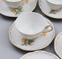 Zsolnay sárga rózsa mintás kávés készlet, 1 csésze hiánnyal, jelzett, egy alátéten gyári hibával