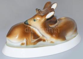 Zsolnay őzpár. Jelzett, kis kopással, 15x7 cm