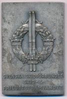 Svédország DN "Svéd Sí- és Szabadidősport Szövetség" egyoldalas, ezüstözött bronz emlékplakett, "C.C.SPORRONG&amp;CO" gyártói jelzéssel, és "41" számozással a hátoldalon (44x64mm) T:XF Sweden ND "Svenska Skidförbundet Skid- och Friluftsfrämjandet" one-sided, silver-plated bronze commemorative plaque with "C.C.SPORRONG&amp;CO" maker's mark- and numbered "41" on the reverse. (44x64mm) C:XF