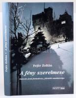Fejér Zoltán: A fény szerelmese. Dulovits Jenő fotóművész, feltaláló munkássága. DEDIKÁLT! A szerző Fejér Zoltán (1951?) fotóművész, fotótörténész, fotótechnika-történeti szakíró, a Magyar Művészeti Akadémia tagja által Markovics Ferenc (1936?2019) Balázs Béla-díjas magyar fotóművész, fotóriporter, érdemes és kiváló művész, a Magyar Fotóművészeti Szövetség elnökségi tagja részére dedikált! Megjelent 700 számozott példányban; ez szerzői, számozatlan példány. Bp., 2003. Kiadói kartonált kötés, jó állapotban.