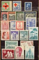Dél-Amerika 1929-1991 csak komplett kiadások házi készítésű közepes berakóban:
Brazília 120 db, Chi...