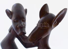 1970 "Szerelemsek" Makonde törzsi faragott ébenfa szobor, hibátlan, m: 38 cm