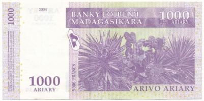 Madagaszkár 2004. 1000A / 5000Fr "A 3796053 G" T:F, szép papír
Madagascar 2004. 1000 Aria...