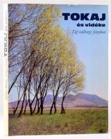 Szelényi Károly: Tokaj és vidéke. Táj változó fényben. Bp., 1981, Corvina. Kiadói egészvászon kötés, papír védőborítóval, jó állapotban.