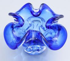 Cseh kék üveg asztaldísz, anyagában színezett, 15x9,5 cm