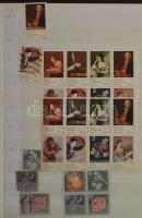 USA sok példányos rendező 2 db 30 lapos A4-es berakóban. Tartalmas anyag sok száz bélyeggel