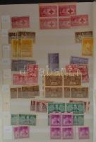 USA sok példányos rendező 2 db 30 lapos A4-es berakóban. Tartalmas anyag sok száz bélyeggel