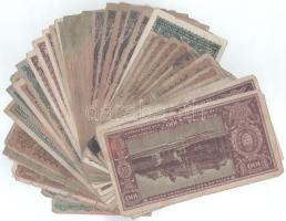 38db-os vegyes, főleg magyar bankjegyből álló tétel, benne Pengők és Koronák T:F-G