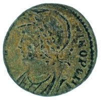 Római Birodalom 330-333 / I. Constantinus / ? / Follis (1,89g) T:VF Roman Empire 330-333 / Constantine I / ? / Follis "[CONSTAN]-TINOPOLI / [...]" Victory standing left, foot on prow, holding transverse sceptre and resting left hand on shield with central boss (1,89g) C:VF