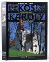 Anthony Gall: Kós Károly műhelye. Tanulmány és adattár. Kovács Imre bevezetőjével. Magyar Építőművészet 3. Bp., 2002, Mundus, 527+(1) p. Gazdag képanyaggal illusztrálva. Magyar és angol nyelven. Kiadói kartonált papírkötés. / The Workshop of Károly Kós. Essays and Archives. In Hungarian and English language. Hardcover.