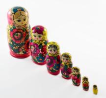 7 részes matrjoska baba szett, m: 3-21 cm