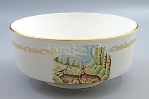 cca 1950/60 Francia vadászmintás kínáló, jelzett, aranyozáson kopással, d: 24 cm, m: 10,5 cm