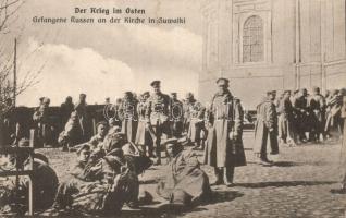 Suwalki military WWI; captured Russian soldiers in front of the church (EK)