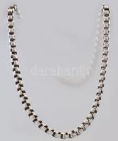 Ezüst(Ag) óriás venezianer szemű masszív nyaklánc, jelzett, h: 57 cm, nettó: 117,2 g