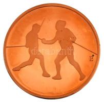 1992. "Olympiafila '92 Budapest / Vívás" kétoldalas Cu vívósport emlékérem kapszulában, műanyag tokban, hiányos tanúsítvánnyal. Szign.: Papp László (1947-) (Mindösszesen 100db készült) (42,5mm) T:PP, enyhén ködös