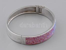 Ezüst(Ag) sokköves masszív karperec, jelzett, 7,2×6,2 cm, bruttó: 35 g