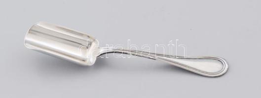 Ezüst(Ag) fűszerkanál, jelzett, h: 11,3 cm, nettó: 13,8 g